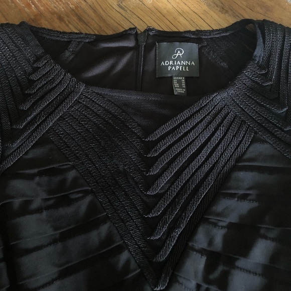 Black Body Con Dress - Picture 5 of 7